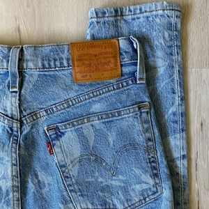 High waisted Levi’s 501 Skinny Floral Jeans